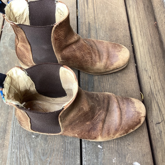 John Fluevog radio RCI Chelsea boots 7 - Picture 8 of 8